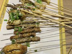 -街角等你.大连海鲜烧烤.经典铁板海鲜串(西安路店)