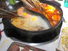 -钢管厂五区小郡肝串串香(奥克斯广场锦城万达店)