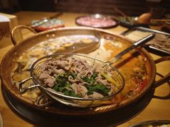 -洱火云南酸菜牛肉火锅(石景山当代商城店)