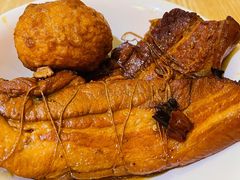 -咱家王新国把子肉(县东巷店)