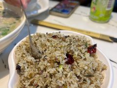 -凤凰路何眼镜香辣蟹(花果园店)