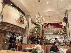 -玛格萝妮比萨屋(四平店)