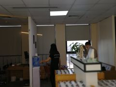 -LOGO眼镜·蔡司品牌折扣店(龙华清湖店)