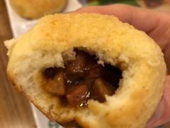 酥皮焗叉烧包-添好运点心专门店(深水埗店)