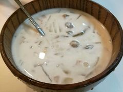-志龙皇冠吃货椰子铺