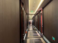 -品悦酒店(三林古镇店)