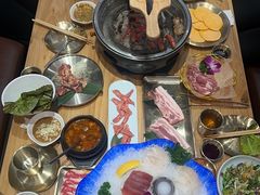 -青瓦餐厅·生鱼片·韩园烤肉(西塔店)