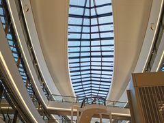 -上海滴水湖皇冠假日酒店