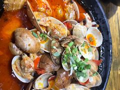 -老闵田螺馆·南昌特色小炒(梦时代店)