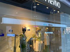 -URBAN REVIVO(济南世茂广场店)