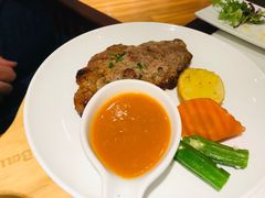 -斗牛士牛排餐厅(嘉里汇店)