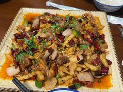 -谢老五跷脚牛肉·非遗传承店