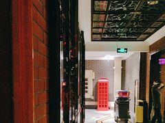 -依呀呀ktv烧烤小串(中山西路店)