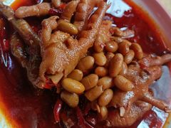 -老闵田螺馆·南昌特色小炒(梦时代店)