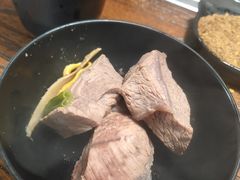 -陆记牛庄·碳锅龙虾烧烤(爱上花园店)