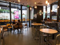用餐区-汉堡王(华润五彩城店)