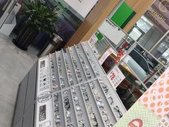 -青山良镜(中国丹阳国际眼镜城店)
