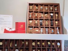 -LADY FAFA(巨鹿路陕西南路路口店)
