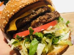 -The Habit Burger Grill 哈比特汉堡(复兴soho店)