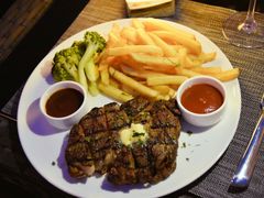 牛排-WOLFGANG PUCK KITCHEN & BAR(迪士尼小镇店)