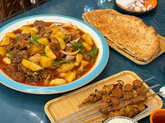 -乡村馕坑肉·烧烤·新疆菜·本地人更爱吃(阿勒泰首店)