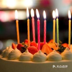 生日怎么拍蛋糕照 ZW7TlY8NTmrVCFpGBgkb5-Feas7PHc1aC3c5OtWbaM0W2o0Pn5aTguX_PQEudt5ruzFvxlbkWx5uwqY2qcjixFEuLYk00OmSS1IdNpm8K8sG4JN9RIm2mTKcbLtc2o2vfCF2ubeXzk49OsGrXt_KYDCngOyCwZK-s3fqawWswzk.jpg