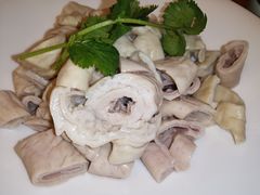 -侬佳蒸菜馆(听潮店)