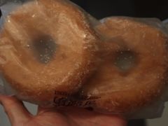 甜甜圈慕斯-可颂坊(中心书城店)