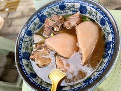 -燕子煨汤(山海关路店)