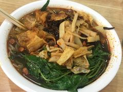 -五星螺·柳州螺蛳粉(城中万达店)