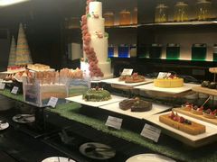 -唐拉雅秀酒店-西锦汇空中BBQ·思创餐厅