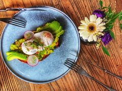 牛油果温泉蛋吐司-O'mills Sourdough Bakery&Bistro(永嘉路店)