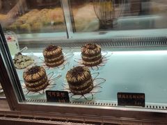 面包甜点陈列柜-糖涩(新佳丽店)