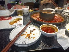 -渝里重庆火锅(航天城店)
