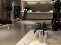-维也纳酒店(深圳机场店)