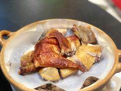 盐焗鸡-飞尝蚝·顺德菜·鱼生(顺德总店)