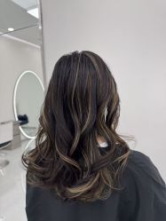 -5M HAIR SALON精品店