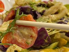 -园中园美食城
