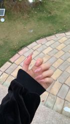 -花岐款式专研健康美甲沙龙