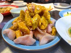 -雪乡人家东北菜·铁锅炖一切(高斯路店)