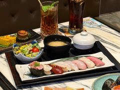 -家贺屋刺身寿司专门店