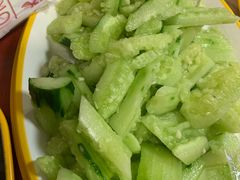 素拍黄瓜-楼外楼大刀肉传统火锅(西安大路店)