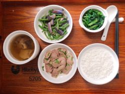 -杰爱月子护理中心