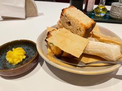 斯普汇经典餐前面包-斯普汇生蚝牛排馆(中骏世界城店)