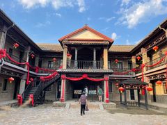 -清风小镇闯关东影视基地