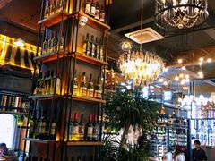 -酤居湖景音乐餐吧(安宁店)