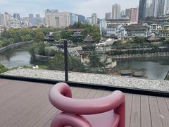 -包整·丝娃娃(甲秀楼景观店)
