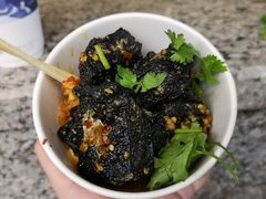 黑色经典臭豆腐-黑色经典臭豆腐·湖南特产(步行街店)