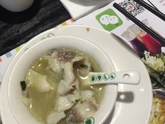-严厨老坛酸菜鱼(吴江万宝店)