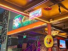 -Famous肥猫墨西哥音乐餐吧(五棵松华熙LIVE店)